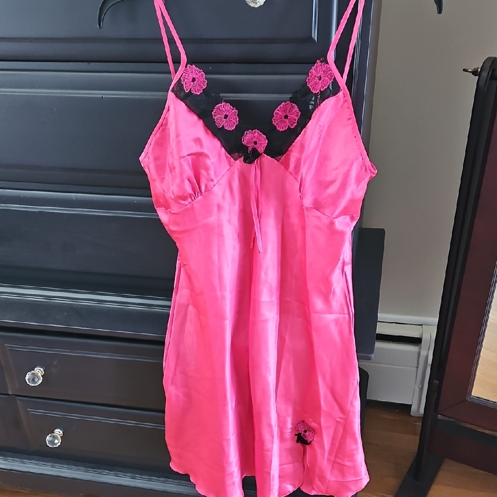 Pink Lace Trim Nightgown Size Large
